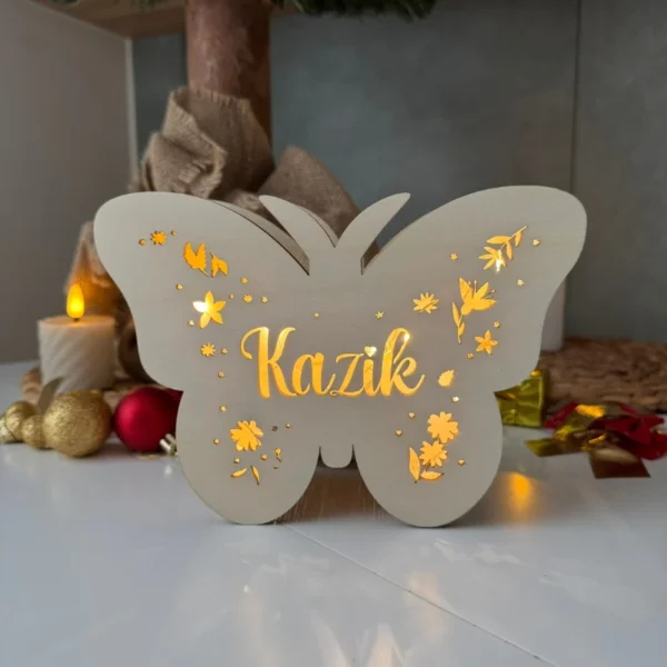 Lampka z imieniem dziecka - Motyl